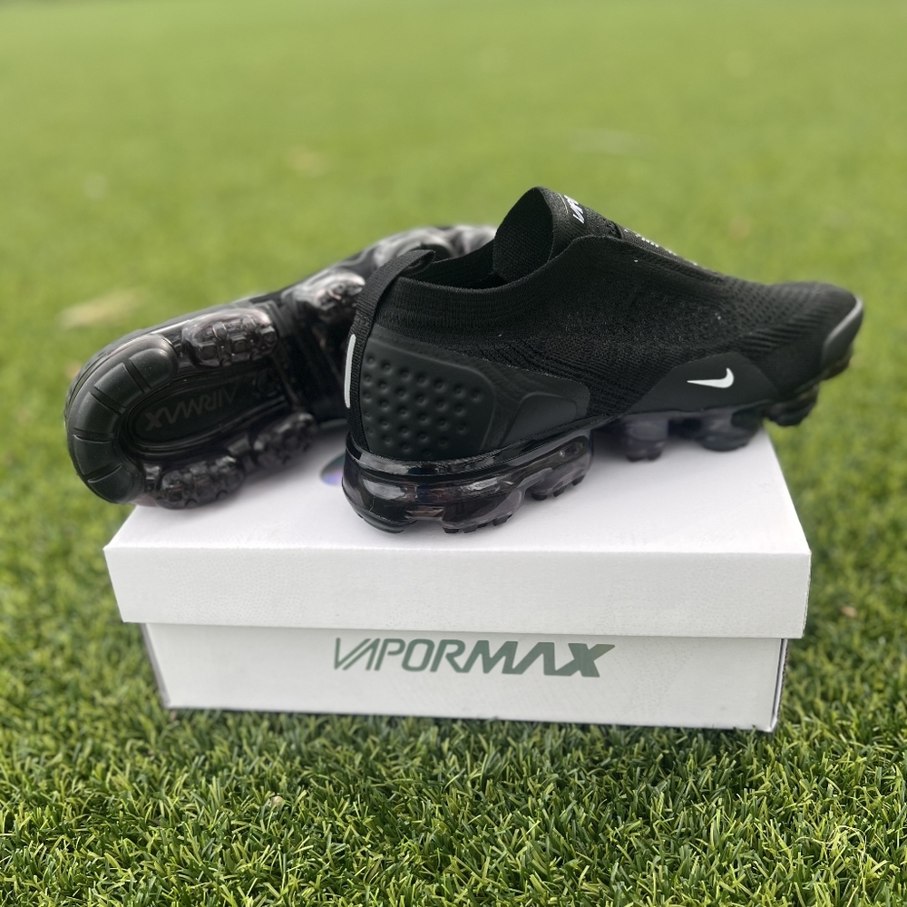 Nike Air Vapormax black Laceless Sneakers - Picture 12 of 16